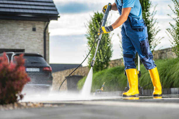 Professional  Pressure Washing Services in Bellville, OH